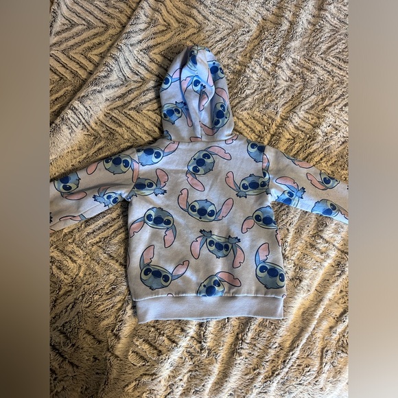 •4 for $25• DISNEY stitch hoodie 4 - Picture 7 of 7